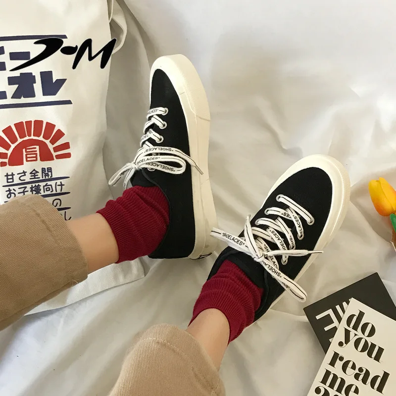 Женская Белая обувь для отдыха новая версия весенних кроссовок парусиновая