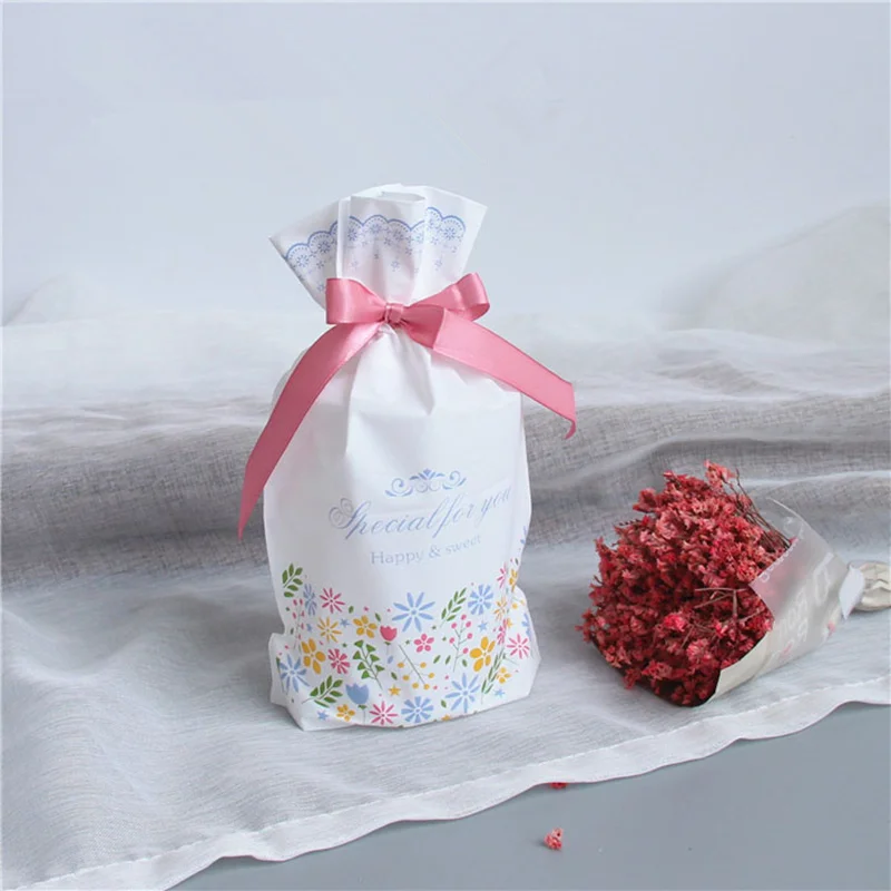 Cute Flower LBSISI Life 10 шт. пластиковый мешок на шнурке с лентой для печенья, закусок, конфет, сумки для дня рождения, свадебного декора, подарочные пакеты - Цвет: Cute Flower