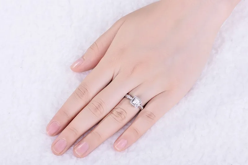 ZOCAI миниатюрный кафедральный паве HALO 0,9 CT натуральный H/VVS PRINCES CUT 18K белое золото кольцо с бриллиантом W03668