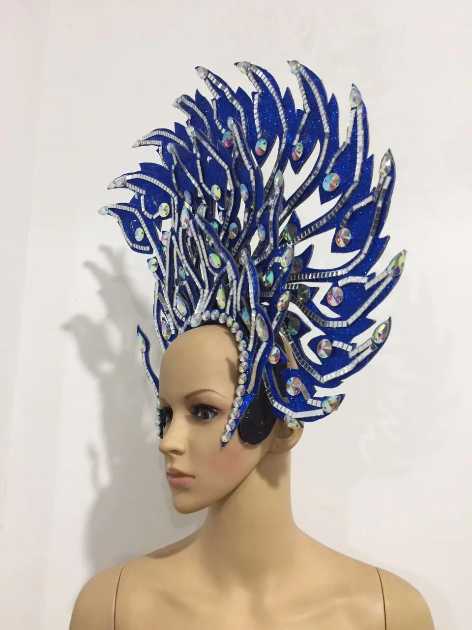 Бразильская Рио испанская Куба Сантьяго Гавана Венеция дионизия карнавальное