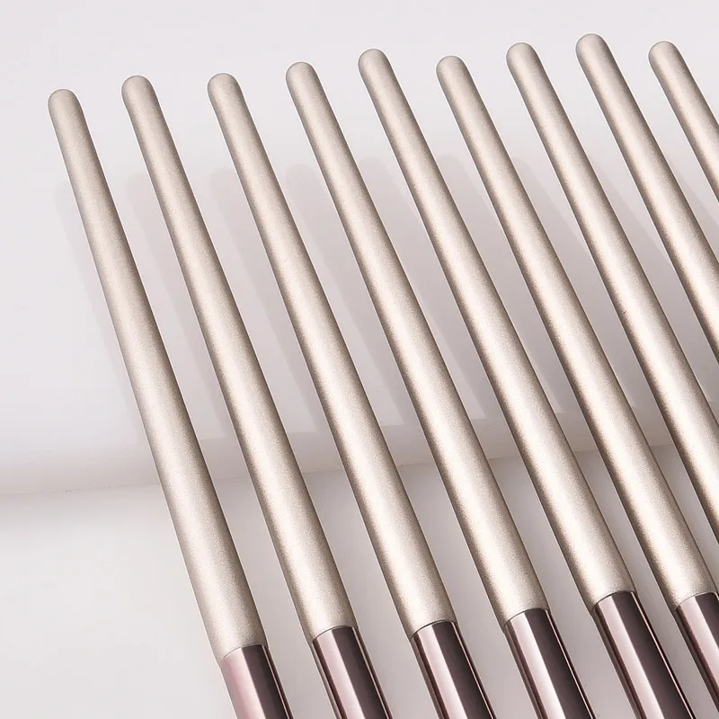 Набор кисточек для макияжа 12 шт Профессиональная основа пудра растушевка теней