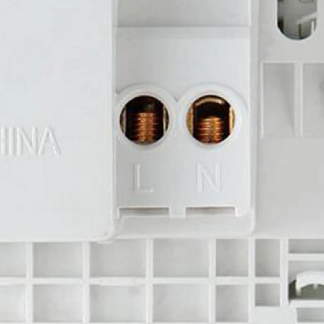 Настенная розетка с 4 USB портами 10 А|Электрические вилки| |