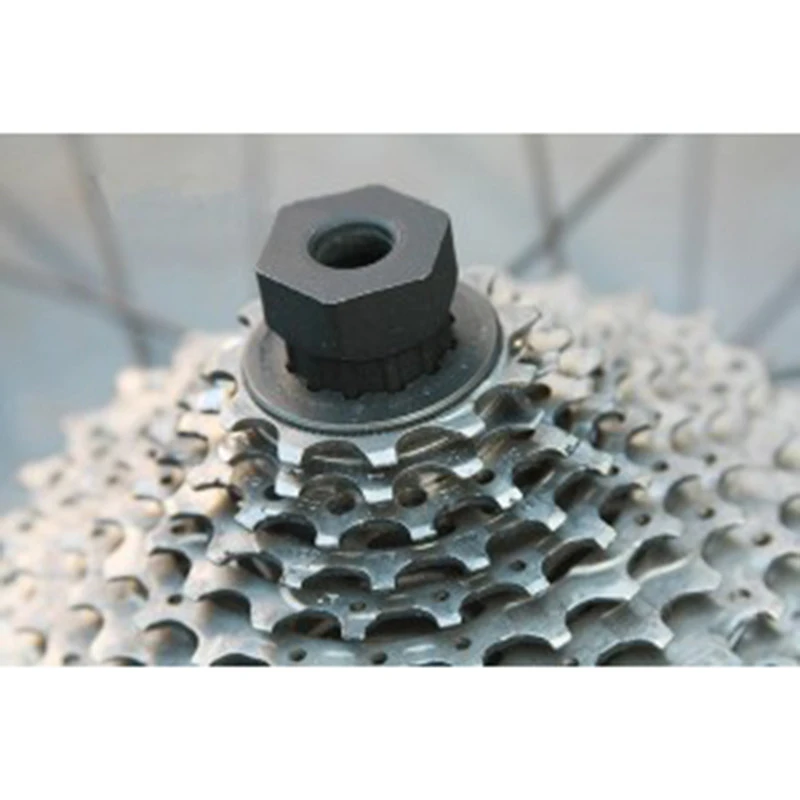 Велосипедный маховик свободного хода устройство для снятия кассеты с замком