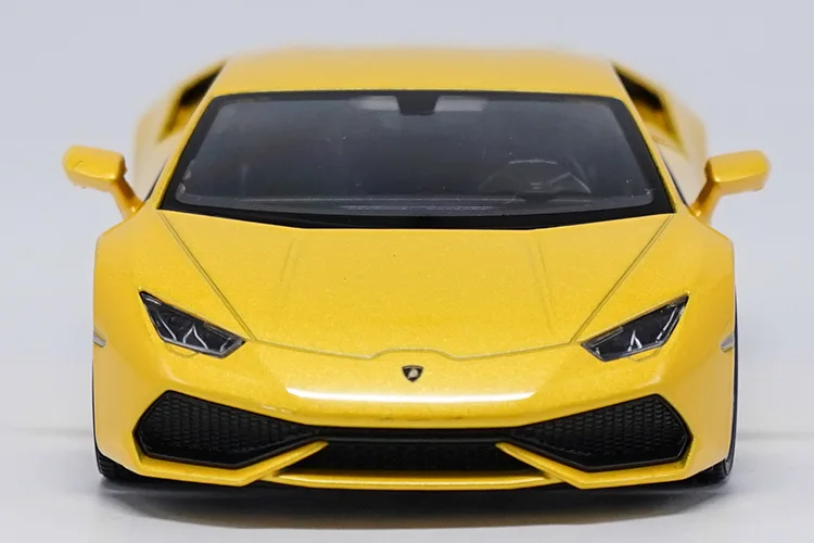 Литые металлические транспортные средства 1:24 модели автомобилей Coche mkd3 масштаб