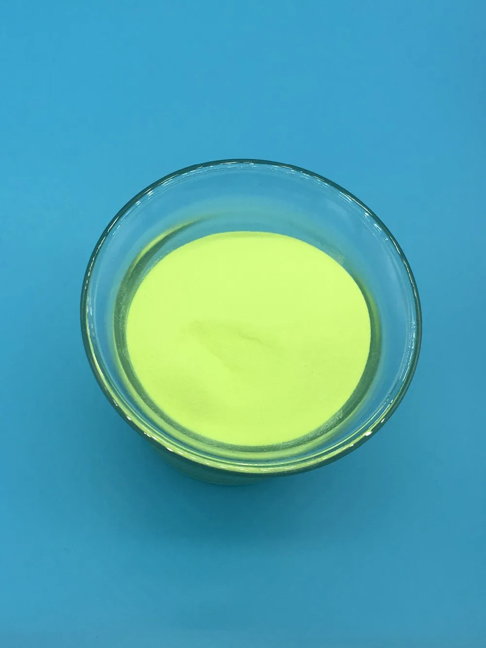 100 г бесплатная доставка светящийся в темноте пигмент желтый свет светится долго