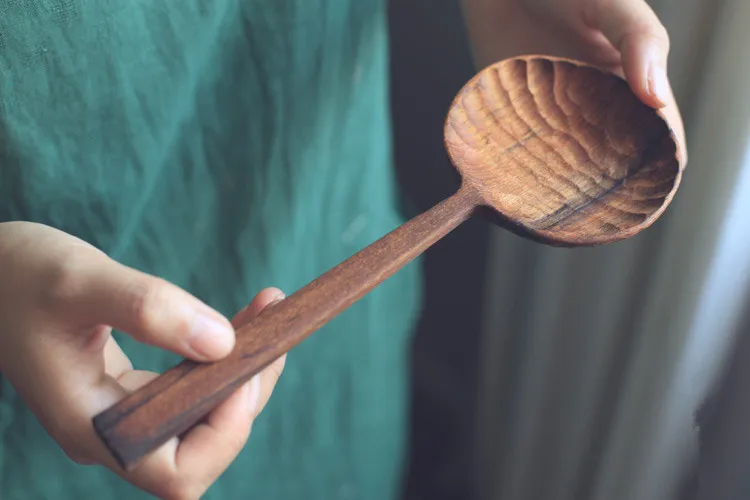 Настоящая ручная работа оригинальная большая кухонная ложка для супа