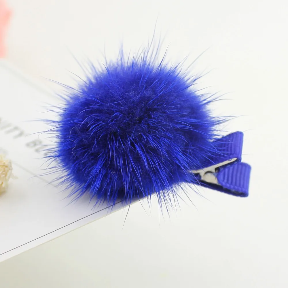 

Wholesale Boutique 20pcs Fashion Cute Pom Pom Hairpins Solid Fur Ball Hair Clips Princess Winter Headwear Hair Accessories