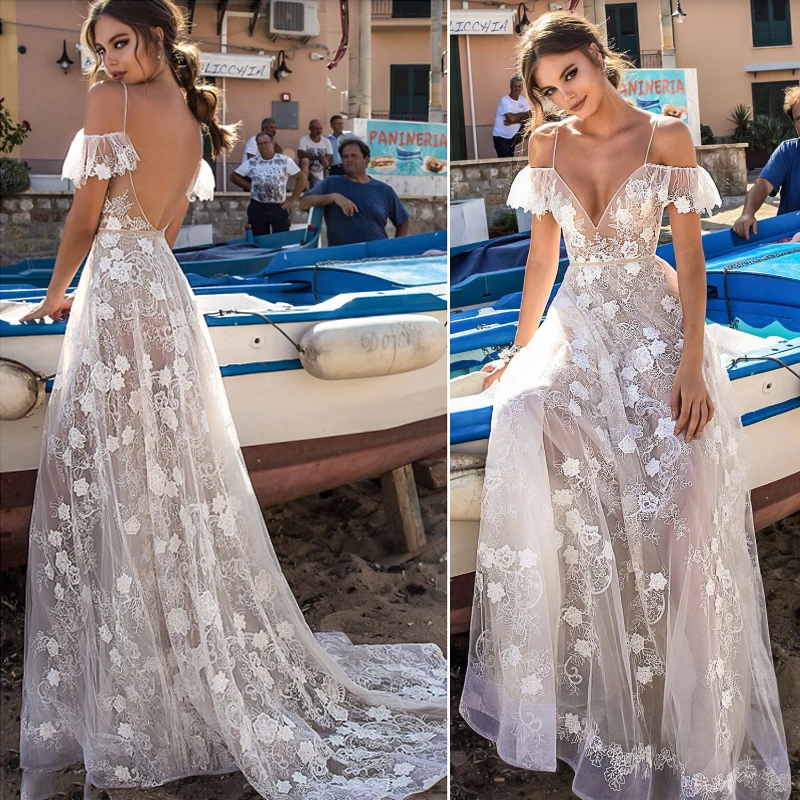 

Smileven Beach Wedding Dress Spaghetti Straps 2019 Backless Lace Bride Dress Sexy V Neck Lace Appliques Boho Long Bridal Gown