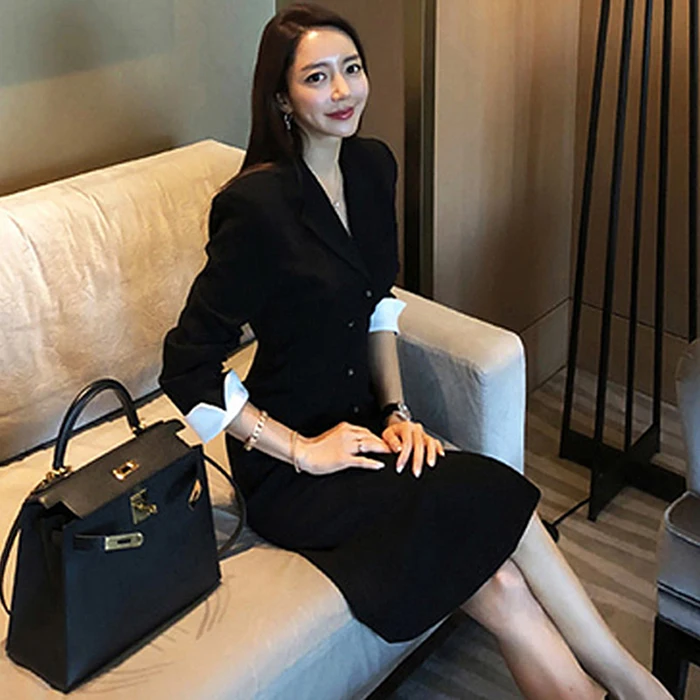 Женское офисное платье-карандаш HAMALIEL черное однобортное облегающее