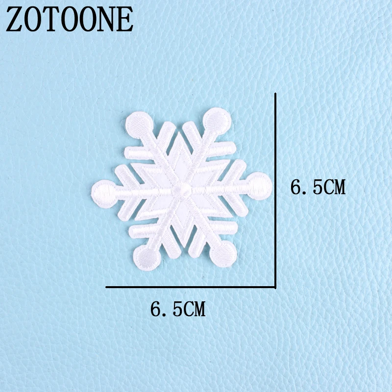 PE1003 ZOTOONE, рождественский стиль, нашивка для одежды, железная вышитая аппликация, милые нашивки, значок «Единорог», аксессуары для одежды DIY H - Цвет: PE1003