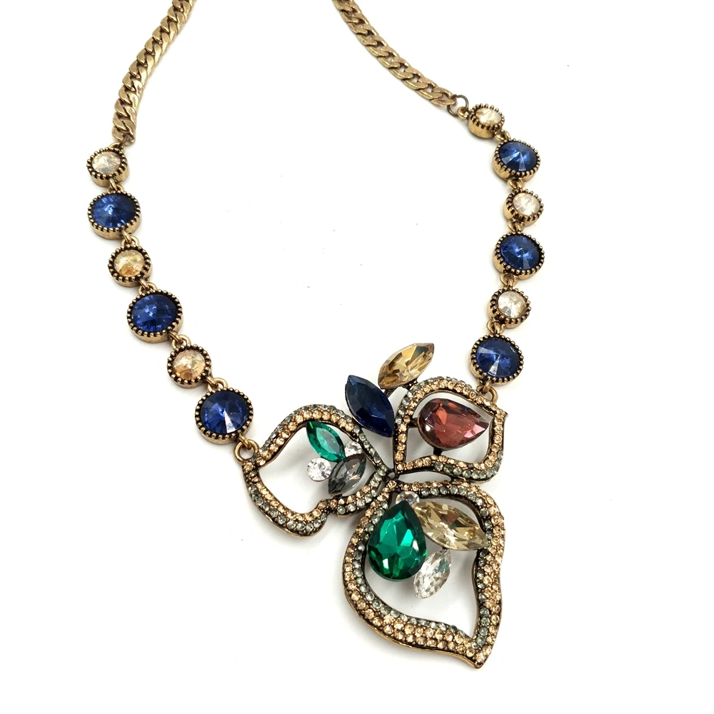 Готические украшения Винтаж три лепестка открывает цветок ожерелья s Золотая