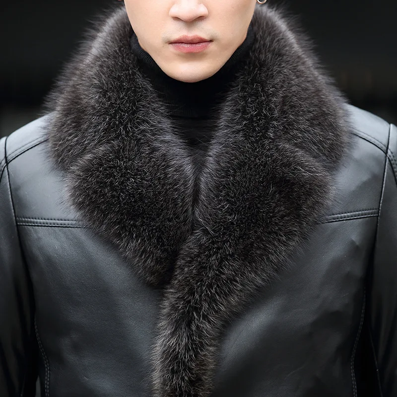 Мужская куртка из искусственной кожи на осень и зиму с воротником меха енота