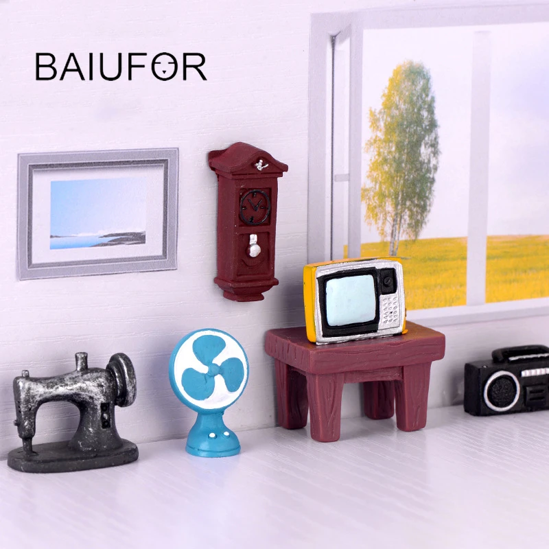 BAIUFOR миниатюрные ретро мебель ТВ Радио Вентилятор настенные часы кукольный дом