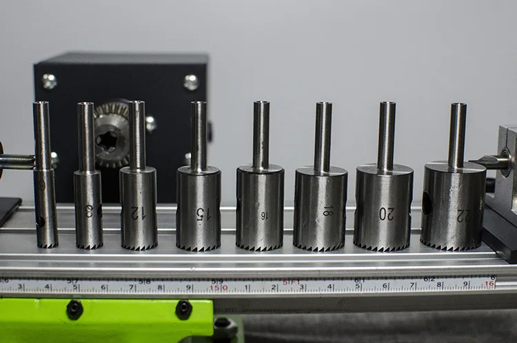 Fine нож для зубьев из быстрорежущей стали с рифленым бусины резак