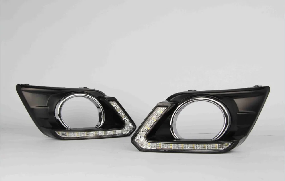 

1 Set LED DRL Daytime Running Light Daylight fog lamp With Yellow turn Signal lights for NISSAN X-TRAIL 2014-2016