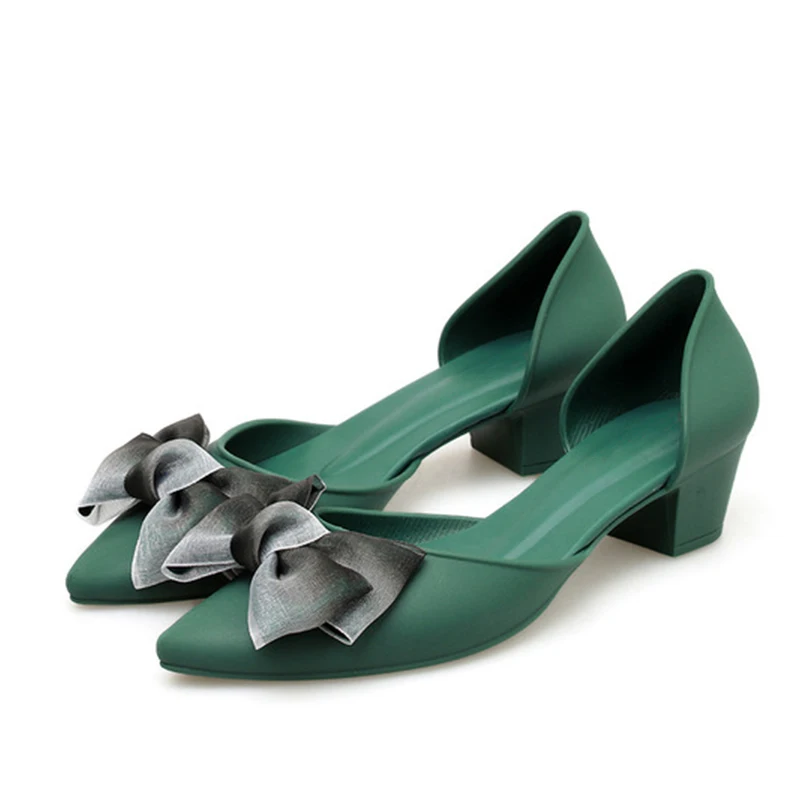 Туфли лодочки женские на среднем каблуке заостренный носок без застежки бант