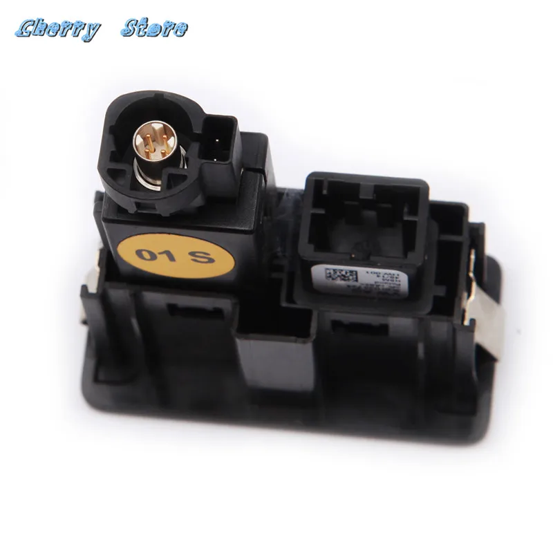 Plug Socket 5G0 035 222 E 5G0035222H USB и AUX-IN порт в комплекте штепсельной вилки CarPlay MDI USB AMI установочная штепсельная розетка для VW Golf Jetta CC - Цвет: Plug Socket