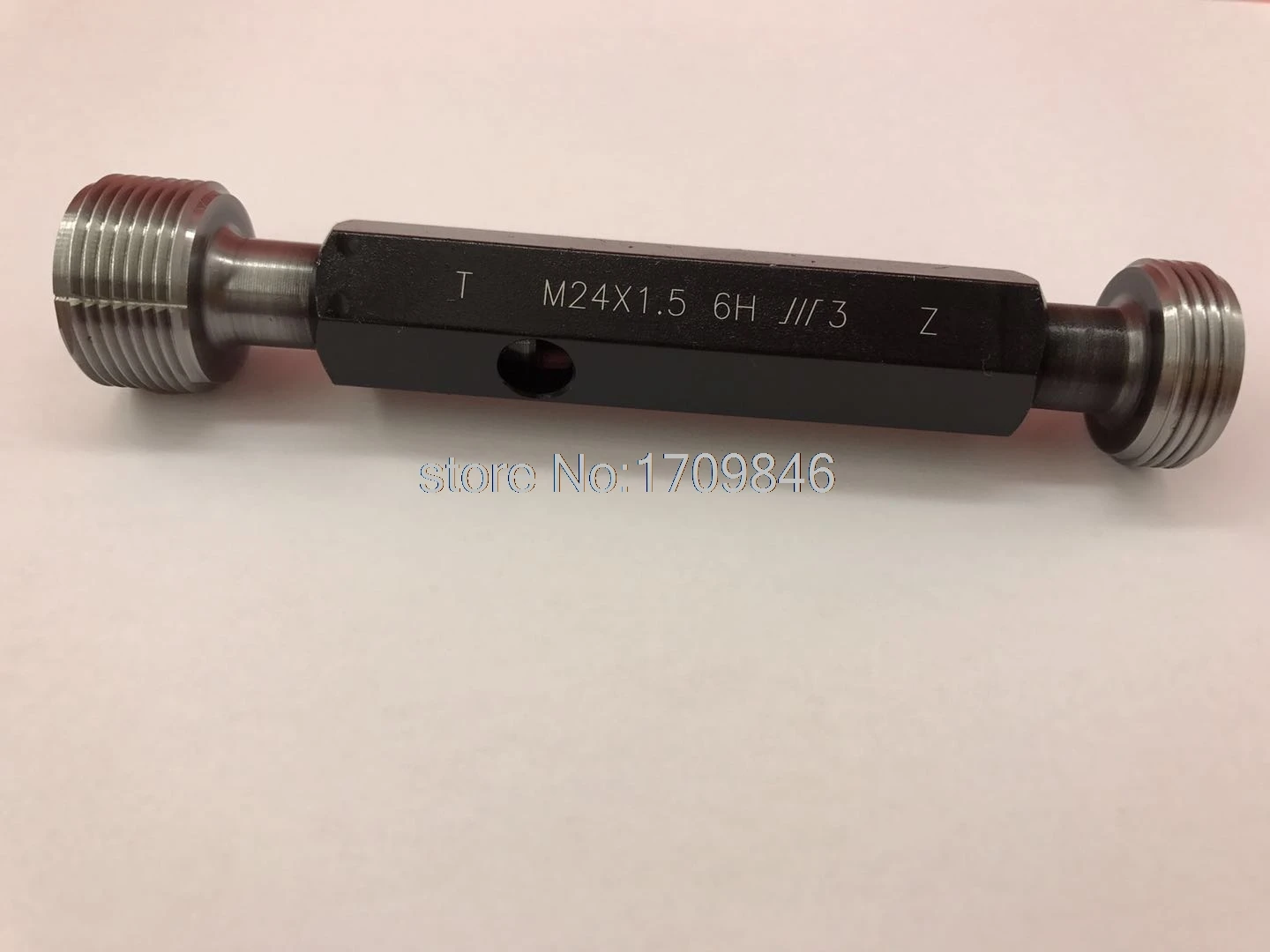 

Манометр штекерной резьбы правой руки M24 x 1,5