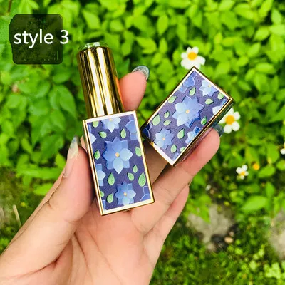 style 3 10 шт. пустая губная помада трубка магнитная пряжка бальзам для губ трубки DIY Embossment Feeling Косметические контейнер бутылки для многоразового использования - Цвет: style 3