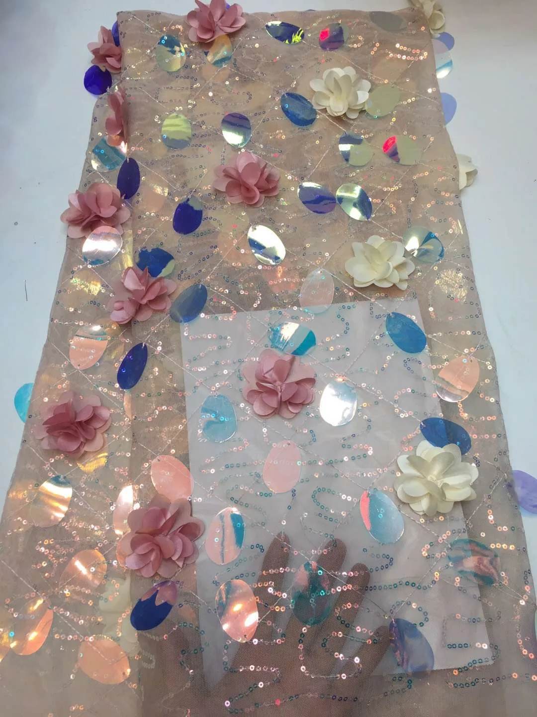 

Nigerian Lace Fabric, 2019 High Quality 3D Appliqu Lace, Latest Sequined African Lace ZX30861