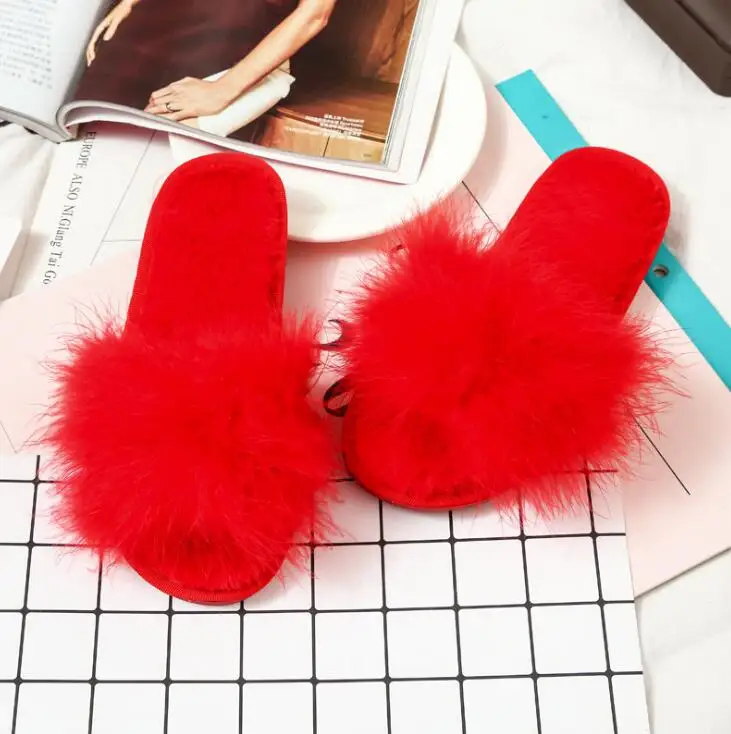Меховые шлепанцы без задника с открытыми пальцами Для женщин страуса; удобные домашние тапочки, украшенные перьями пушистые милые обувь Pantufa; модные босоножки на плоской подошве; pantoufle femme; сезон зима-осень b5
