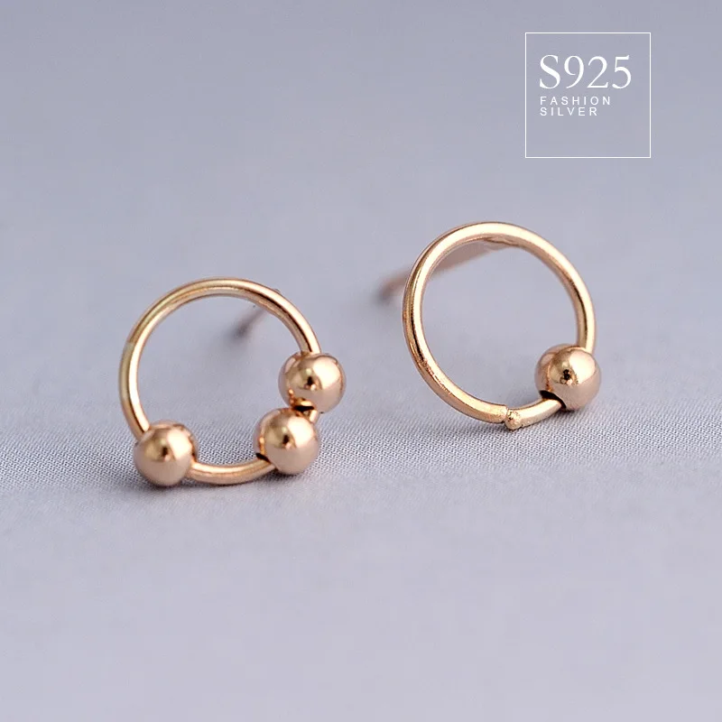 Женские серьги-кольца из серебра 925 пробы с круглыми бусинами | Украшения и