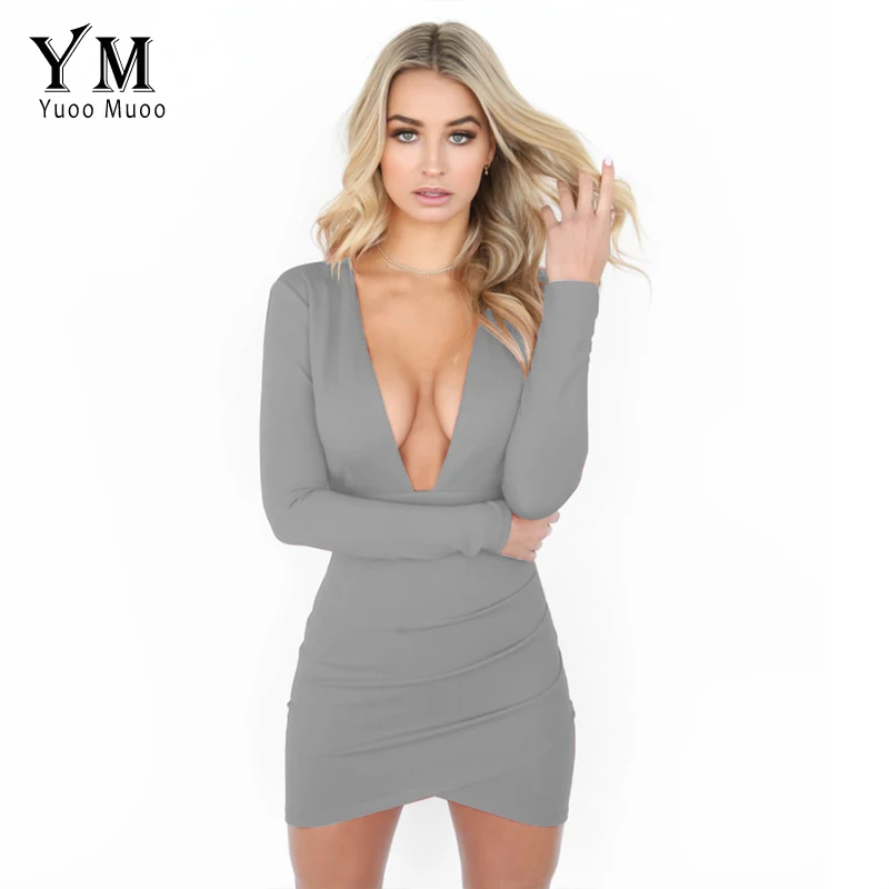 Женское мини платье с открытой спиной YuooMuoo Осеннее Короткое женское