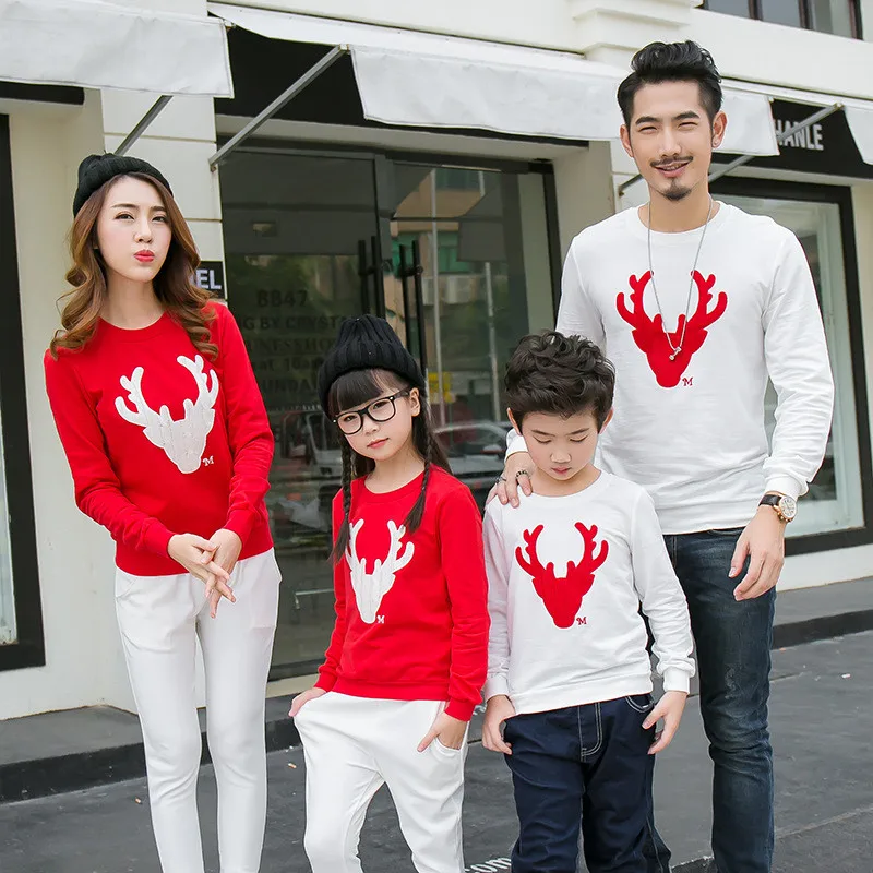Футболка для всей семьи с рождественским оленем Одежда мамы и дочки папы ребенка