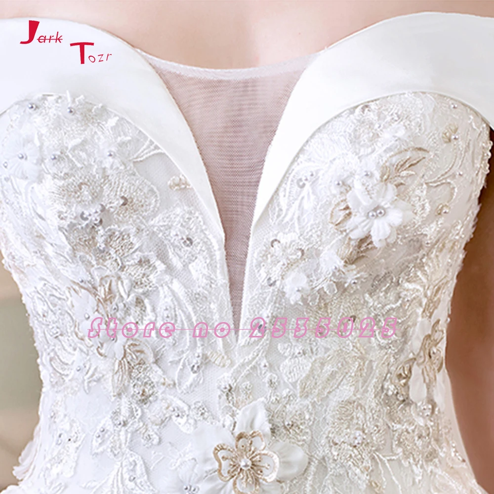 Белое свадебное платье с вуалью винтажное расшитое блестками и бисером Vestido de Noiva