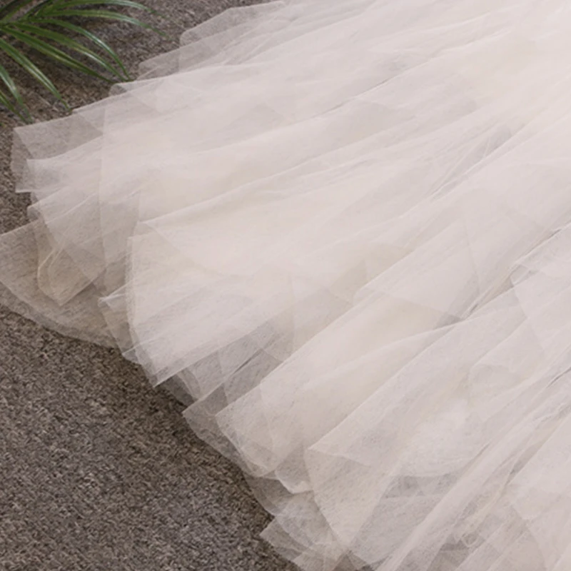 Женское Сетчатое платье FMFSSOM черное/Белое средней длины с высокой талией и