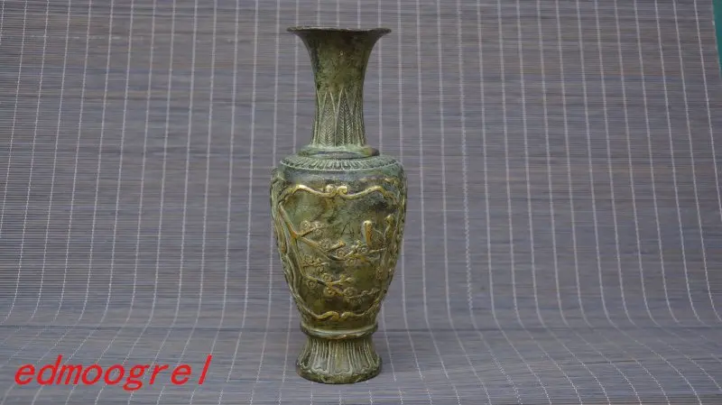 Rare Old Qing Dynasty Bronze gold-filled vase,Carved ornaments,Handmade crafts,collection& adornment,free shipping