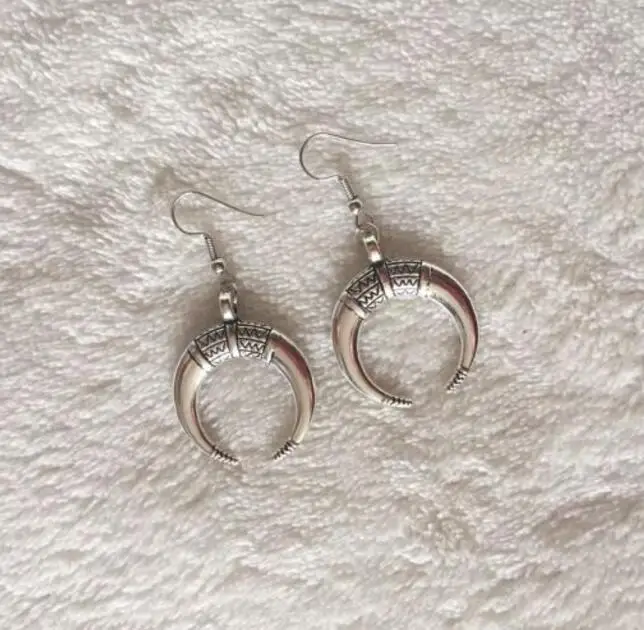 Ed 0699 2018 Лидер продаж модное ожерелье с полумесяцем и слоновой кости Подвесные