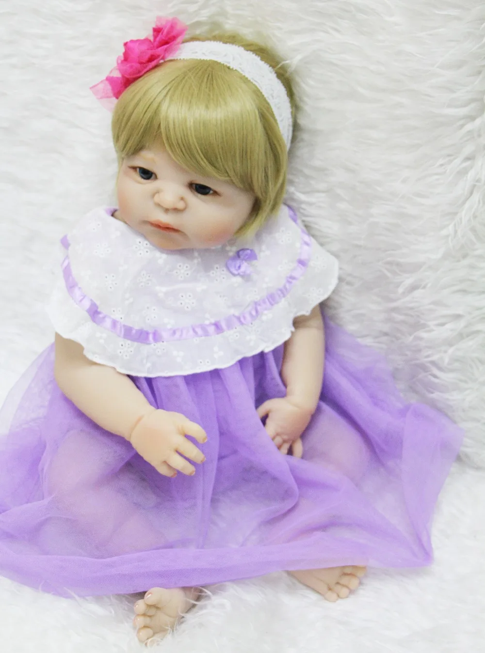 Силиконовые куклы Новорожденные цельные со светлыми волосами магнитная