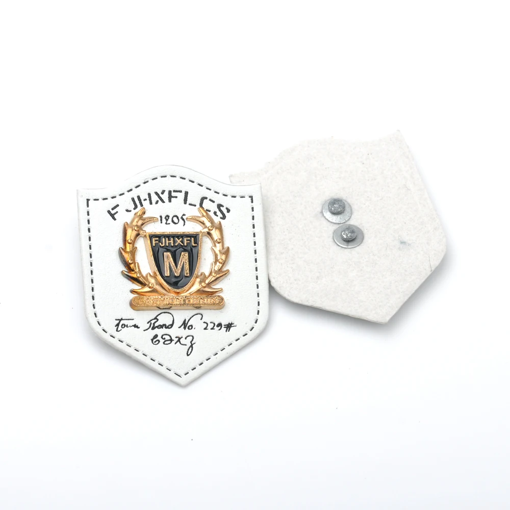 20pcs/lot white PU leather Badges sew on label metal alloy logo gold color for Denim sportswear free shipping PLB-036 | Дом и сад