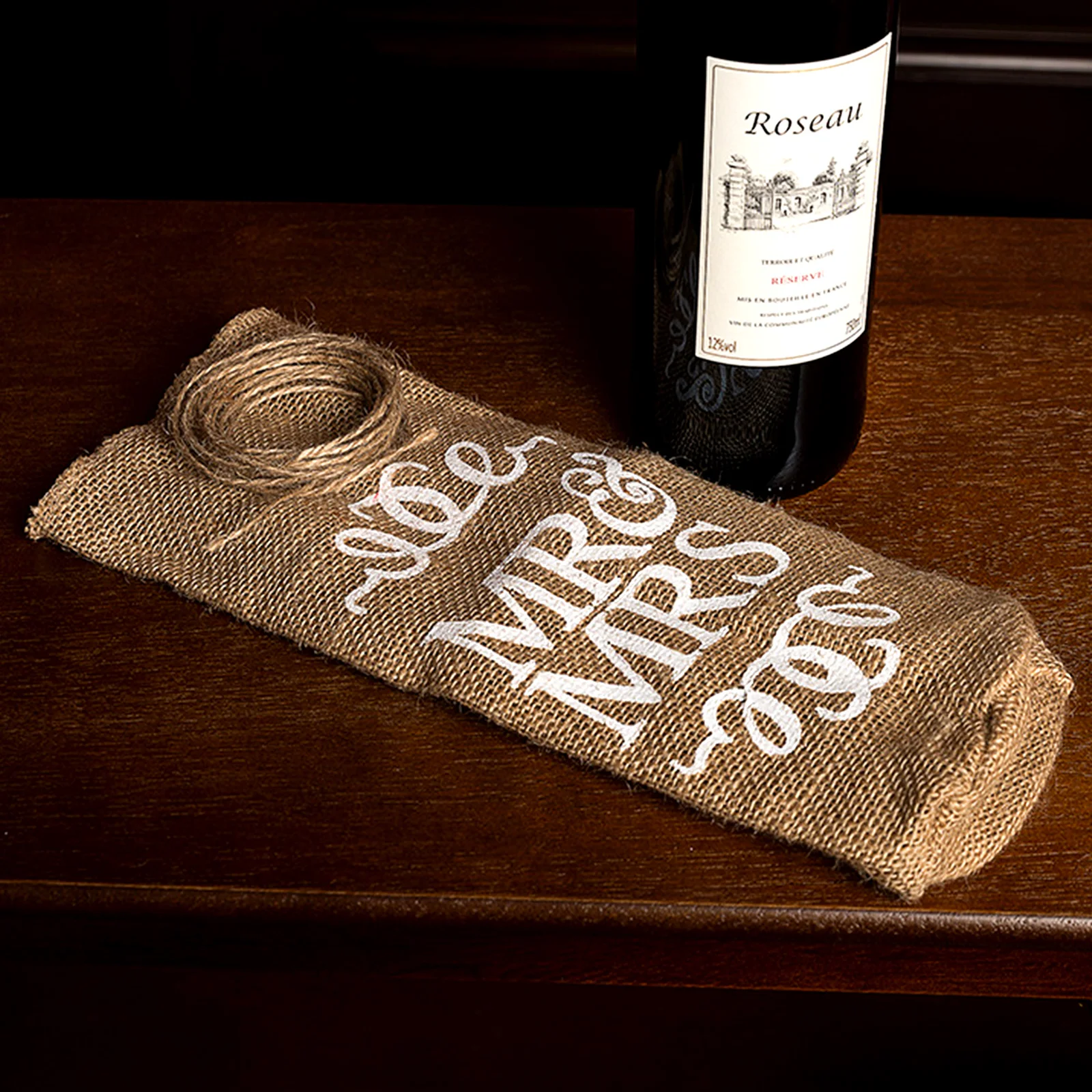 European Jute Burlap Mr &amp Mrs Wine Bottle Bag Champagne Holder Pouch Cover For Valentine's Day Wedding Anniversary Party Supply | Дом и