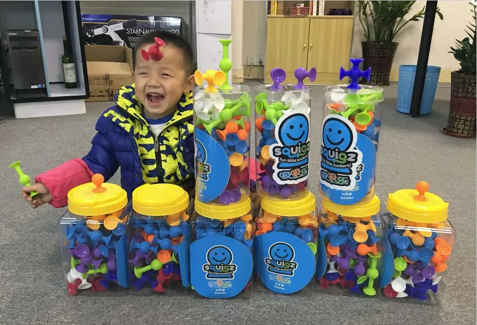 

New Products educational toys Suction cup squigzee toy creative assembly nut toys Silicon likes Squigzee Starter Set 36 Pcs