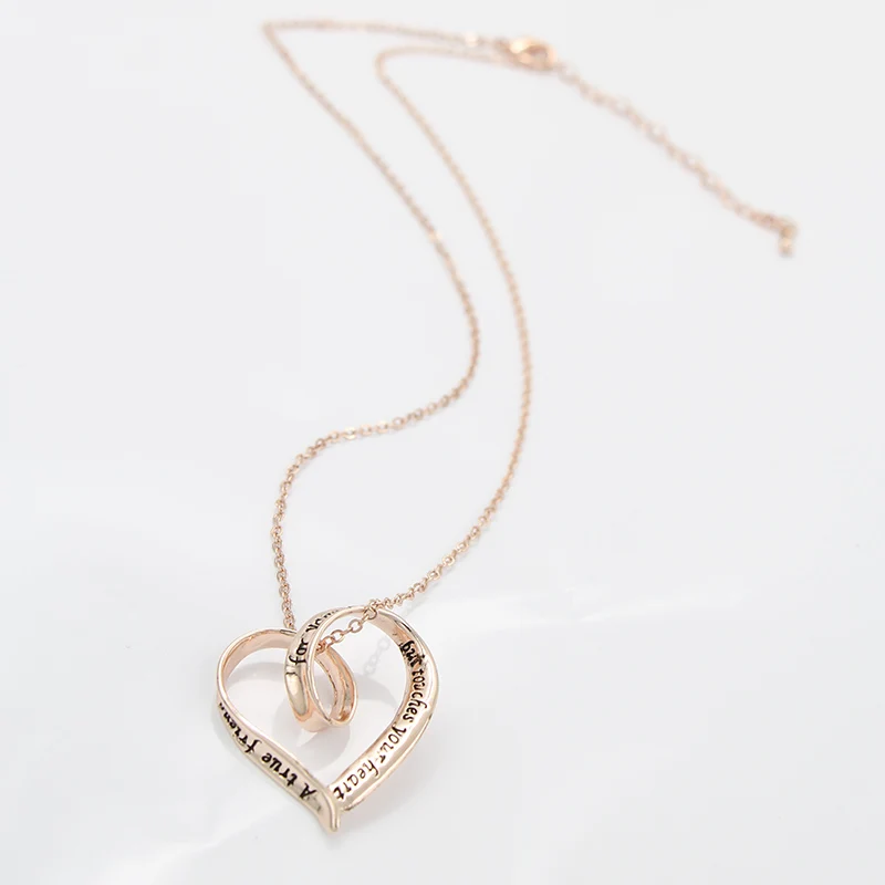 Настоящий друг принимает вашу руку но на ваше сердце ожерелье с кулоном для