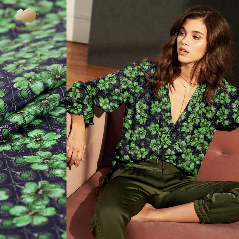 Шелковая ткань с цифровым принтом зеленых листьев 16 мм шелковая крепдешиновая