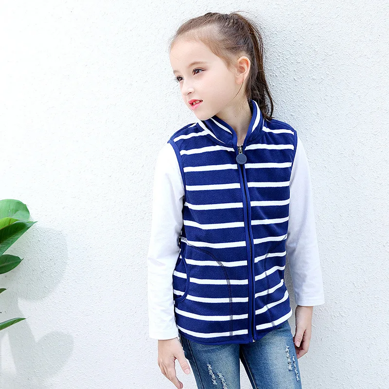 Осенне зимние детские жилеты флисовые для мальчиков и девочек в полоску Детская