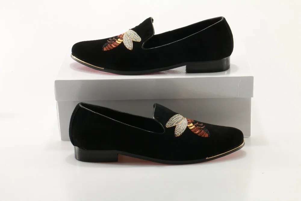 Роскошные Брендовые мужские лоферы из черной замши с вышивкой пчелы на плоской