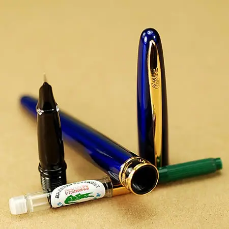 Синяя перьевая ручка из крокодила 215 cayman mouth F nib | Канцтовары для офиса и дома