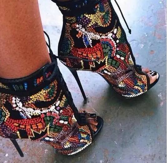 2019 Hot Selling Colorful Crystal Embellished Ankle Boots Peep Toe Lace-up Short Bootie Coverd Heels Multi Color Beads | Обувь