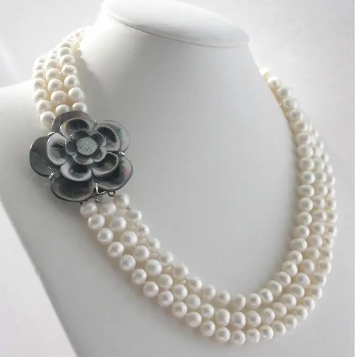 Комплект из колье и серёг красивое ожерелье с белым жемчугом застежка в виде