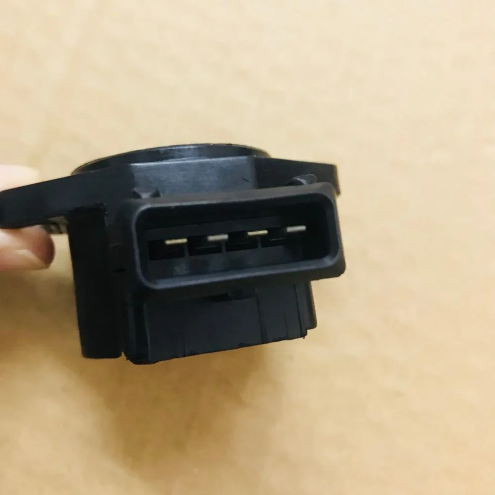 Датчик положения педали акселератора OEM 198500-0241 89452-14050 1985000241 8945214050 TH309 TPS432 EC3147 5S5340 |