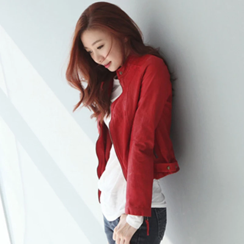 Куртка женская короткая из натуральной кожи пикантная приталенная