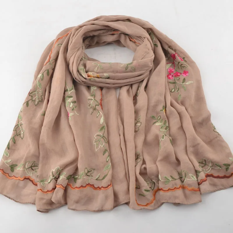 Зимние шарфы для женщин сплошной цвет хлопок вышивка цветочный роскошный шарф для поездок шаль, головной платок, шарф бандана musulman femme