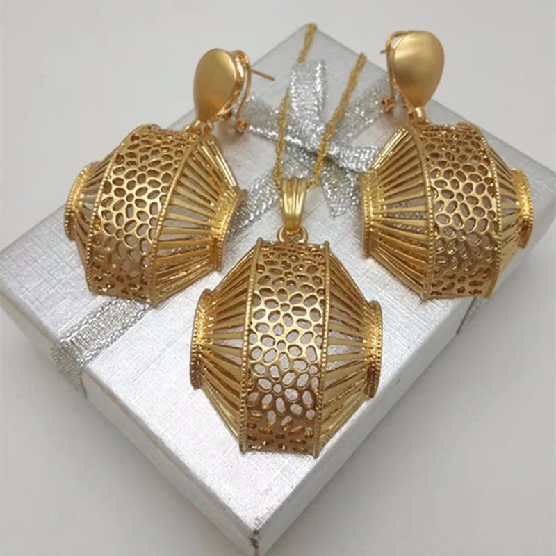 Fani Новое поступление Jewelry длинные в виде капель Висячие серьги для Для женщин падение серьги ювелирные изделия серьги вечерние свадебные брендовые серьги-капли