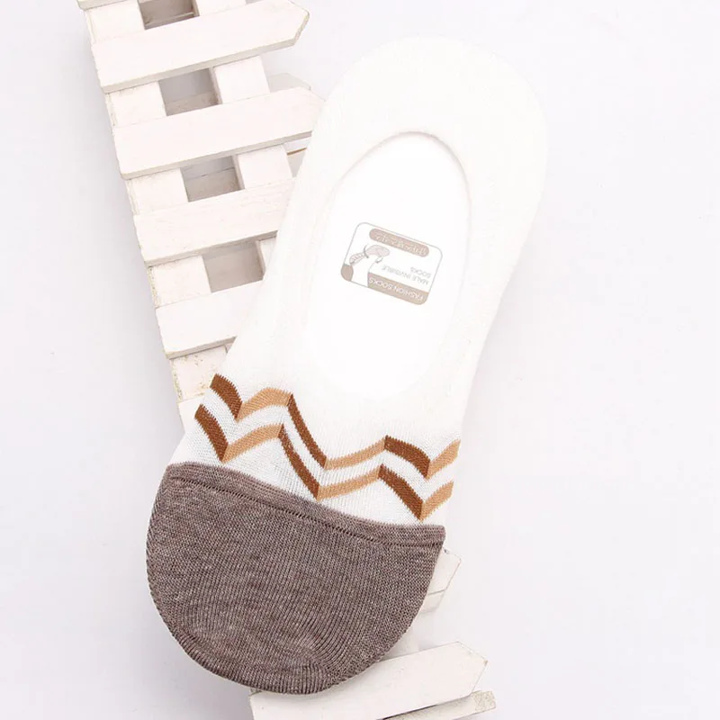 [EIOISAPRA] Мужские носки сезон весна-лето волнистые полосатые с кораблем силиконовые