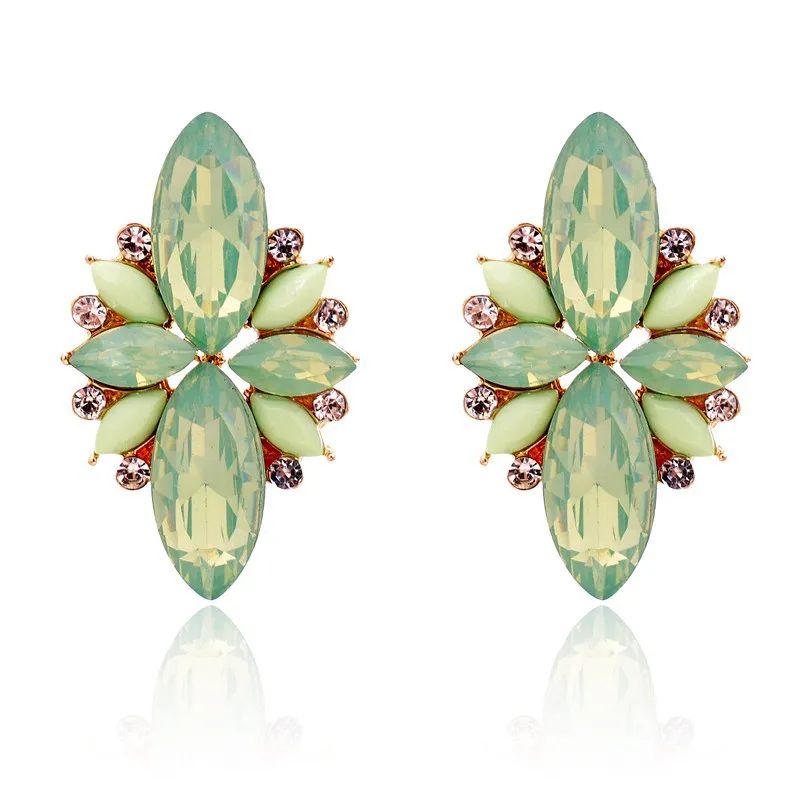 opal green Любовь Мода Стразы инкрустированные светильник зеленый хрустальный камень пирсинг серьги золото серебро цвет серьги гвоздики новые женские ювелирные изделия - Окраска металла: opal green