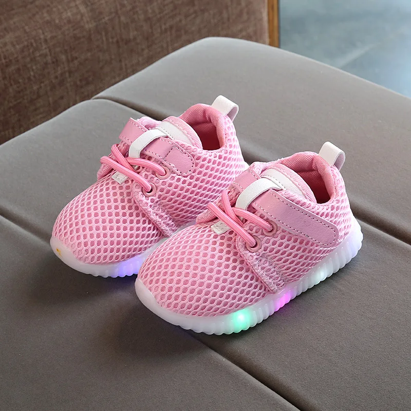 Children's Luminous Shoes White Soft Bottom Girls Sneakers Led Kids Winter Non-slip Waterproof Toddler Girl | Детская одежда и